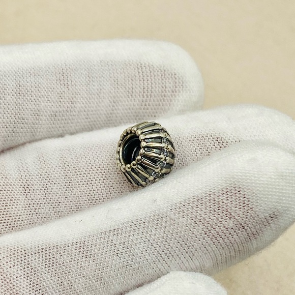 EUC Pandora 790545CZ Sterling Silver Show Stopper Charm w/ Clear Zirconia - Picture 6 of 8